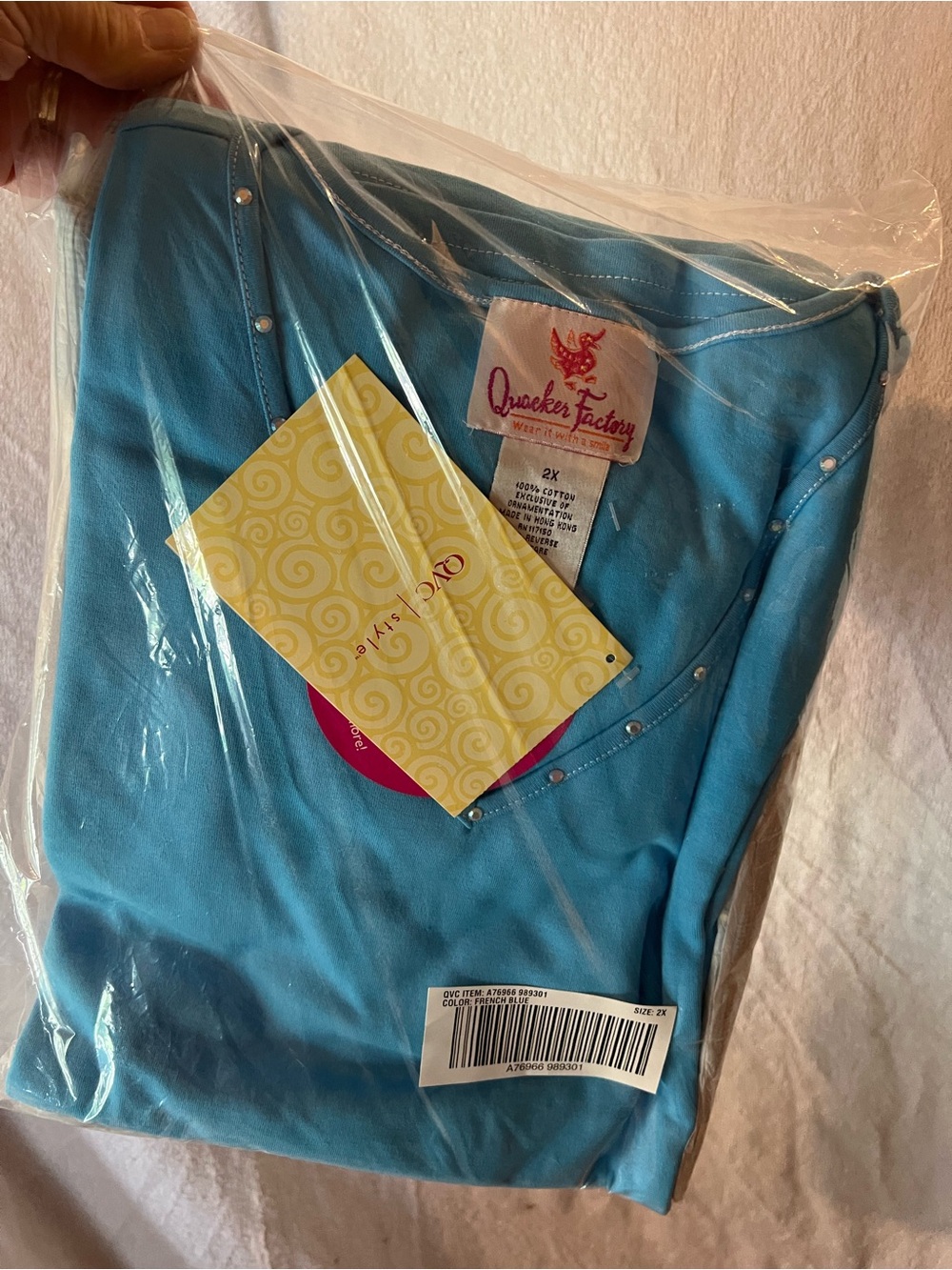 Quacker Factory Turquoise V-Neck Top & Capris with Stud Trim - Picture 13 of 13